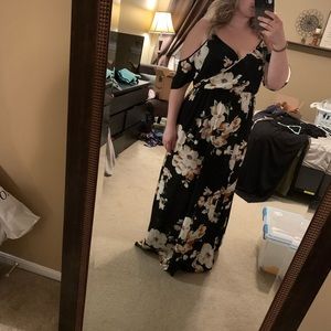 Black floral maxi